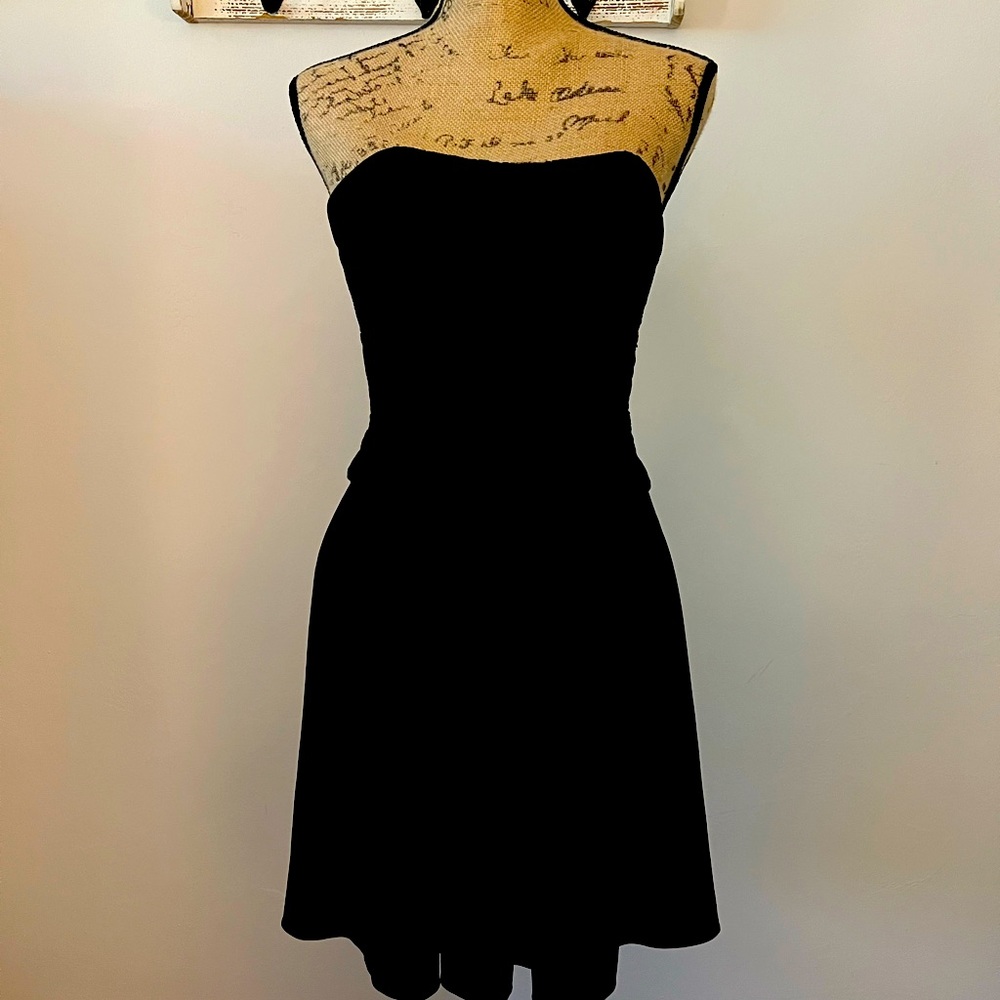 bcbgmaxazria strapless dress 8